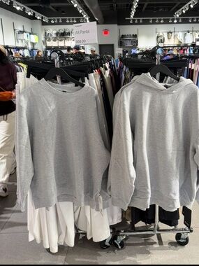 Men's Gray lululemon Crewneck Sweater -